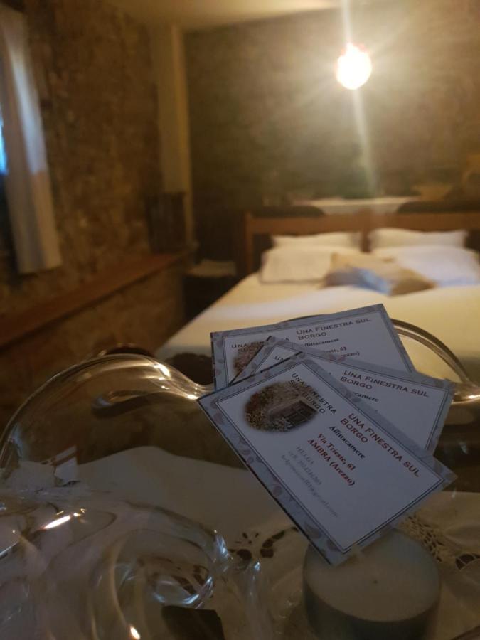 Helga'S House- Una Finestra Sul Borgo Ambra Bagian luar foto